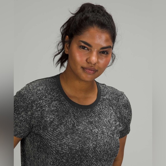 lululemon athletica Tops - lululemon athletica swiftly breathe size 4 new without tags​